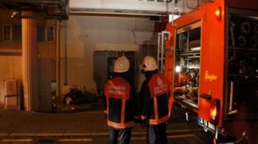 &Ouml;zel Okulda Yangın Paniği