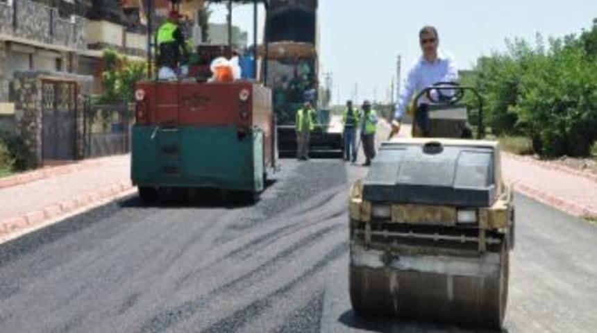 Fakir İl&ccedil;eye Otoban Kalitesinde Asfalt!