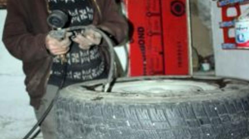 Lastik&ccedil;ilerin Iş Yoğunluğu Y&uuml;zde 100 Arttı