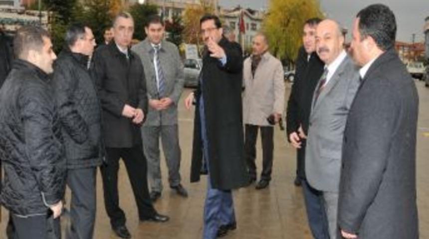 Ke&ccedil;i&ouml;ren'e Hocalı Soykırım Anıtı