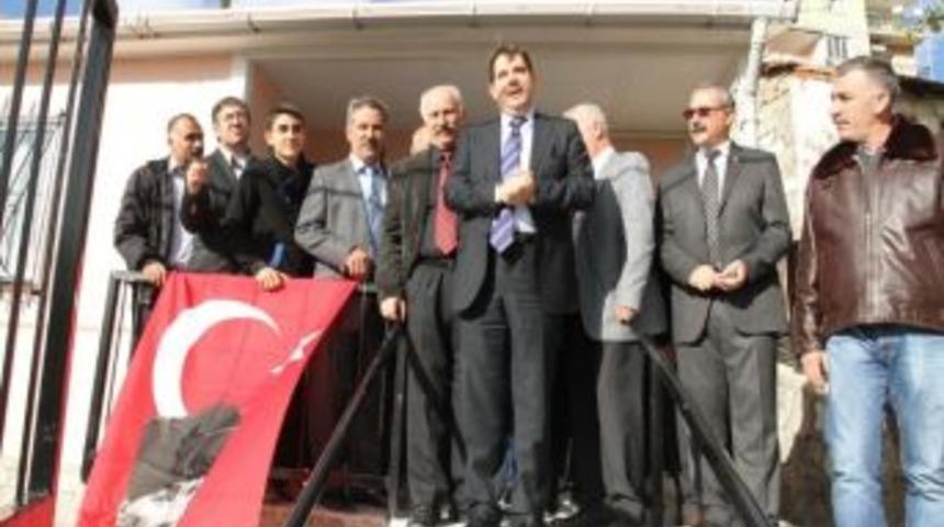 Bir Mektup Evlerini Saraya D&ouml;n&uuml;şt&uuml;rd&uuml;