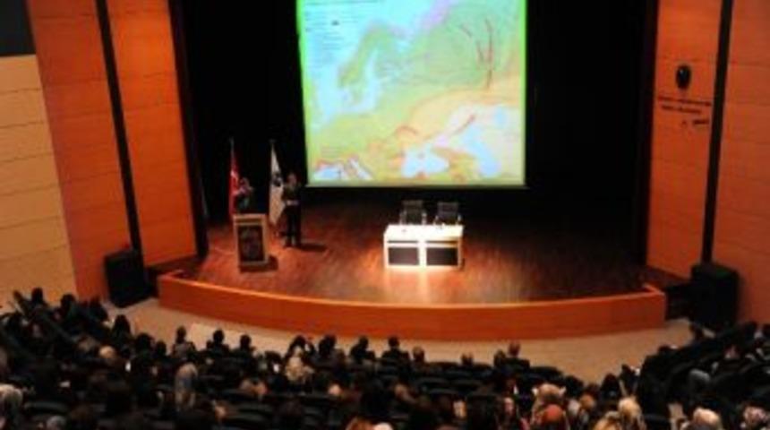 Saü’de Türk-macar İlişkileri Ele Alındı