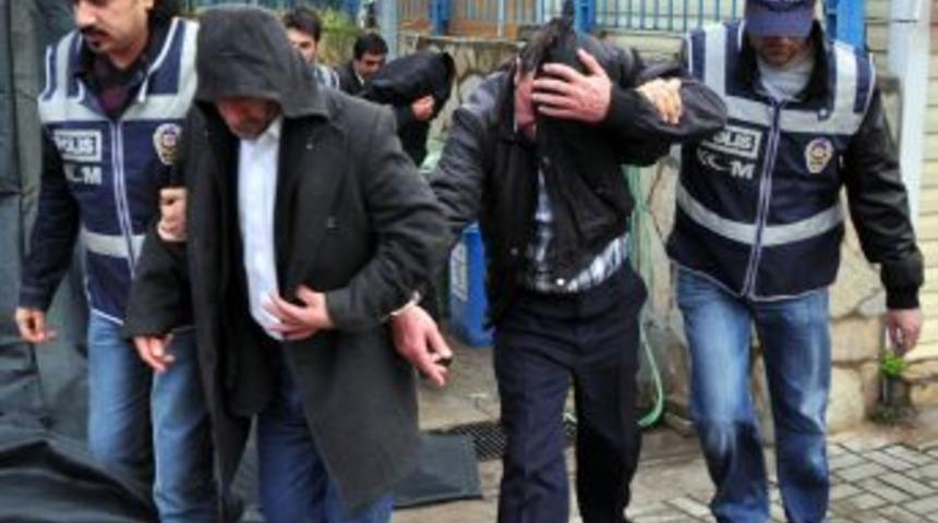 Alanya&rsquo;da Esrar Operasyonu: 4 G&ouml;zaltı