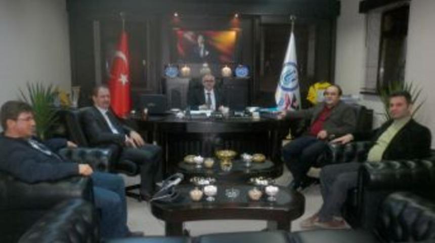 Milletvekili &Ouml;zbek, Bayburt &Uuml;niversitesi'ni Ziyaret Etti