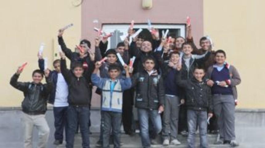 Kayseri&rsquo;de 2 Bin &Ouml;ğrenciye Ağız Ve Diş Sağlığı Taraması