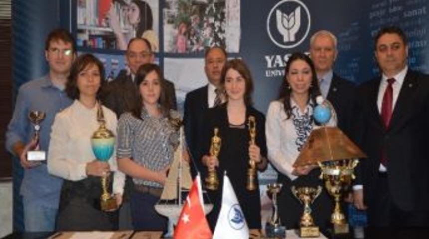 Yaşar &Uuml;niversitesi Yeni Hedeflere Koşuyor