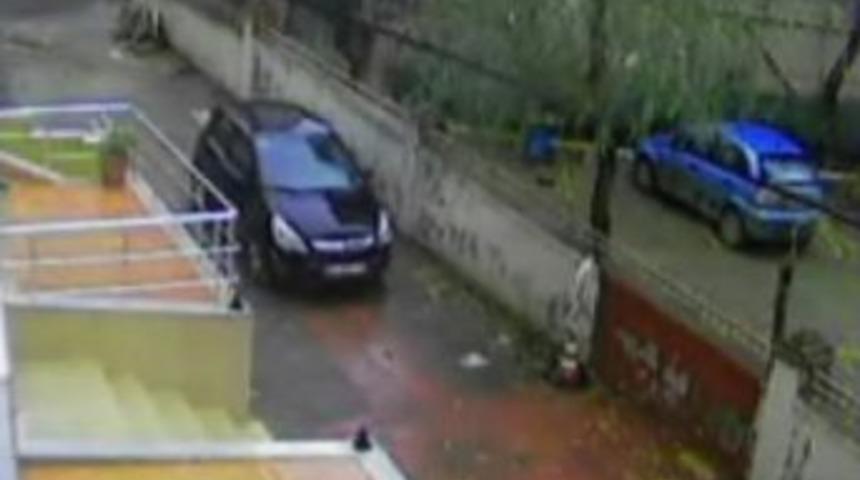 &Ccedil;aldığı Montla Aynı Yere Gidince Yakalandı