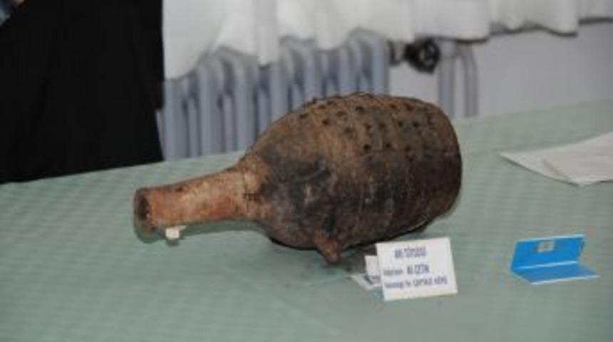 Bir Asırlık Ağızdan &Uuml;flemeli Duman Aleti Arıcılığa Işık Tutuyor