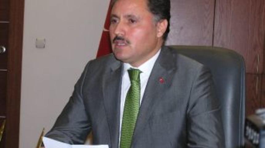 Belediye Başkanı &Ccedil;akır'dan 'b&uuml;y&uuml;kşehir' Mesajı