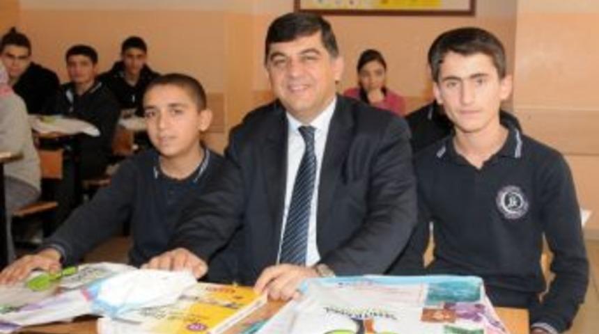 Başkan Fadıloğlu Şehitkamil İmam Hatip Lisesi&rsquo;ni Ziyaret Etti