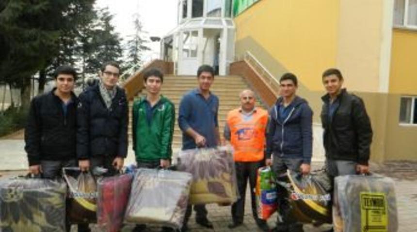 &Ouml;zel Sunguroğlu Liseleri'nden Suriyeli M&uuml;ltecilere Yardım Eli