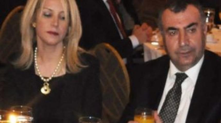 3 Yıldır Okula Uğramayan Kaymakamın Eşi Emeklilik Dilek&ccedil;esini Verdi