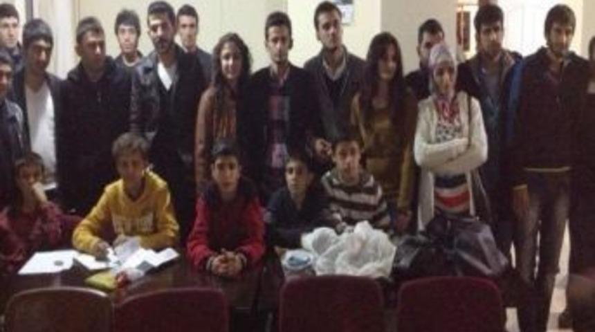 &Uuml;niversite &Ouml;ğrencileri Yetiştirme Yurdunu Ziyaret Etti