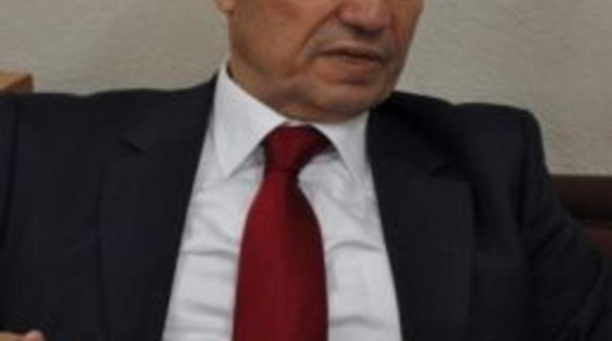 Ali Uzun&rsquo;dan İl&ccedil;e Olma Kutlaması