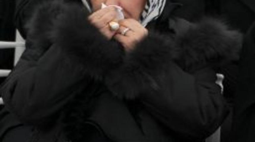 Emine Erdoğan: &Ccedil;ocuk Ve Kadınlara Şiddet Uygulayanları Lanetliyorum