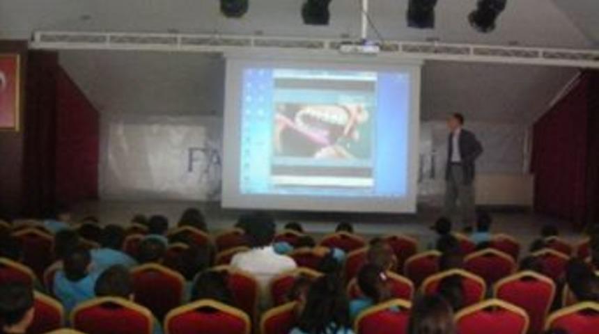 Tekirdağ&rsquo;da ağız ve diş sağlığı semineri