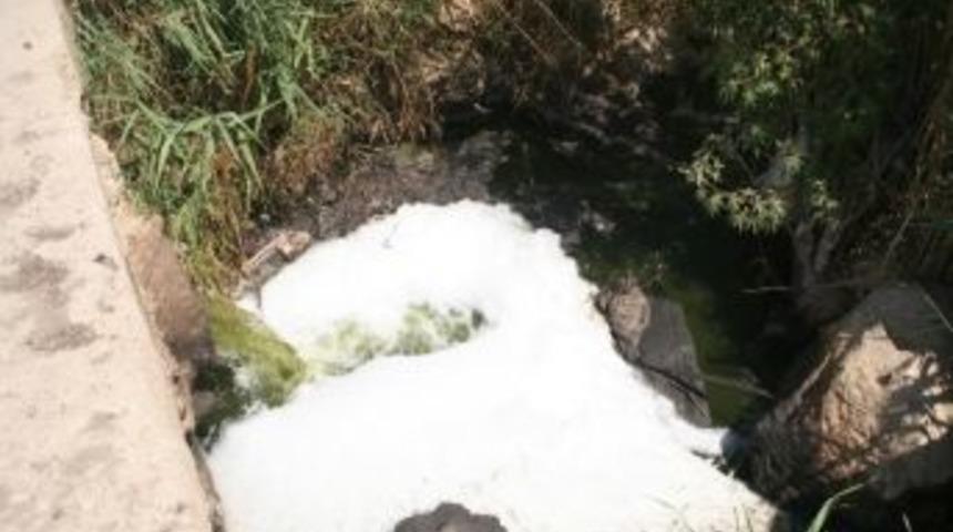 K&uuml;&ccedil;&uuml;k Menderes'in Sorunu Sel&ccedil;uk'ta Masaya Yatırlıyor