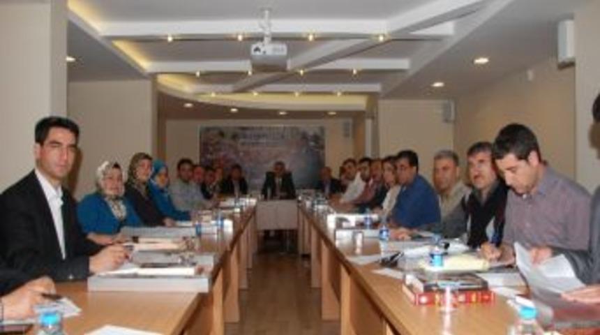 Ak Parti'li Pamuk: &ldquo;g&uuml;n&uuml; Birlik Siyaset Yapmıyoruz"