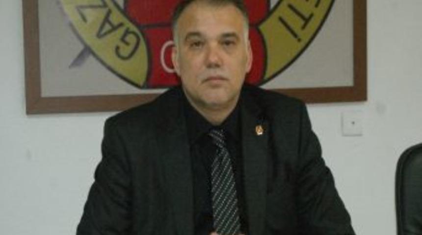 Havaalanı İsim Tartışması S&uuml;r&uuml;yor