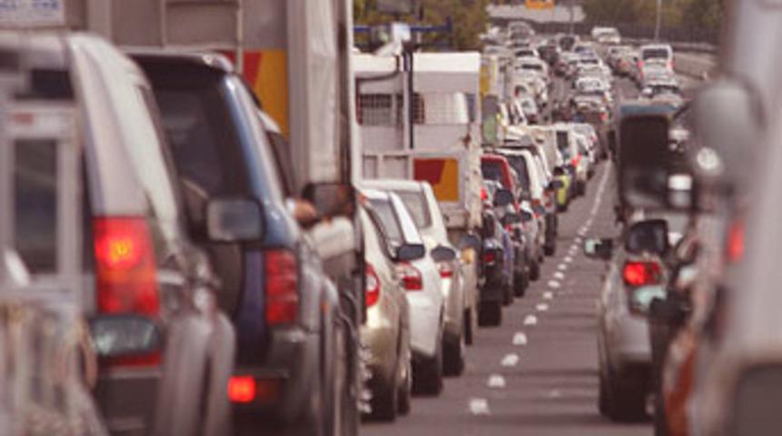 İstanbul trafiği fel&ccedil;