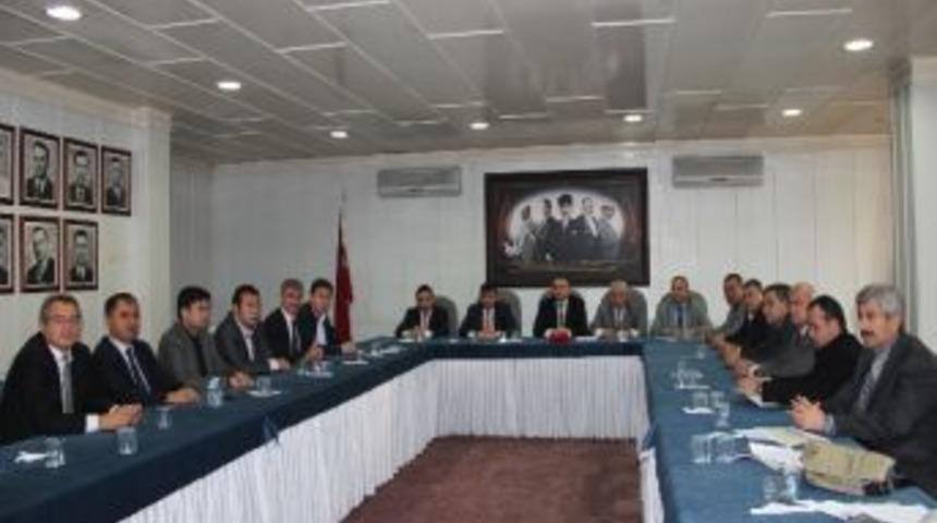 Alabaş G&uuml;ndemi Değerlendirdi