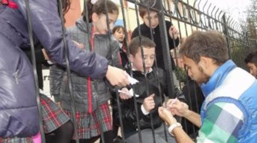 Bolusporlu Futbolcular &Ouml;ğrencilerle Bir Araya Geldi