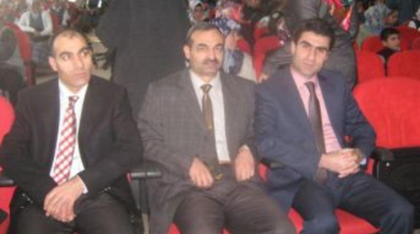 Kağızman imam hatip &ouml;ğrencilerinden g&ouml;steri