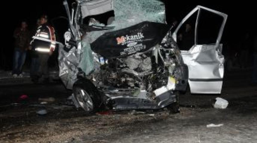 Nevşehir’de Buzlu Ve Kaygan Yolda Kaza: 4 Ölü, 2 Yaralı