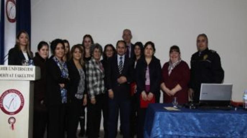 Ne&uuml;&rsquo;de Kadın Ve Şiddet Konulu Panel