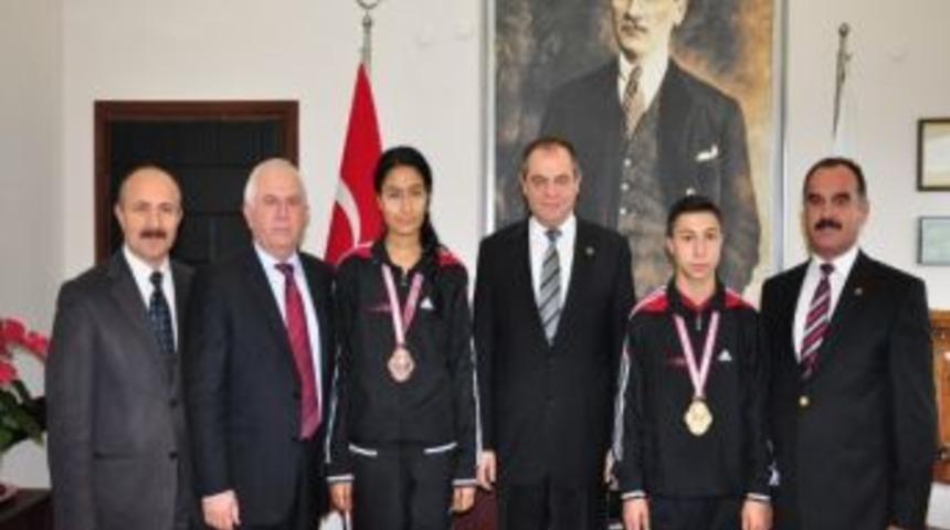 Başarılı Sporculardan Başkan Dalgı&ccedil; Ziyaret