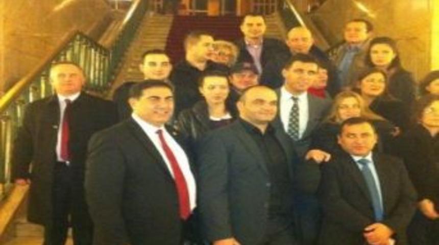 Dokuz Balkan &Uuml;lkesinden Gelen 20 Gazeteci Tbmm&rsquo;de Rifat Sait&rsquo;in Konuğu Oldu