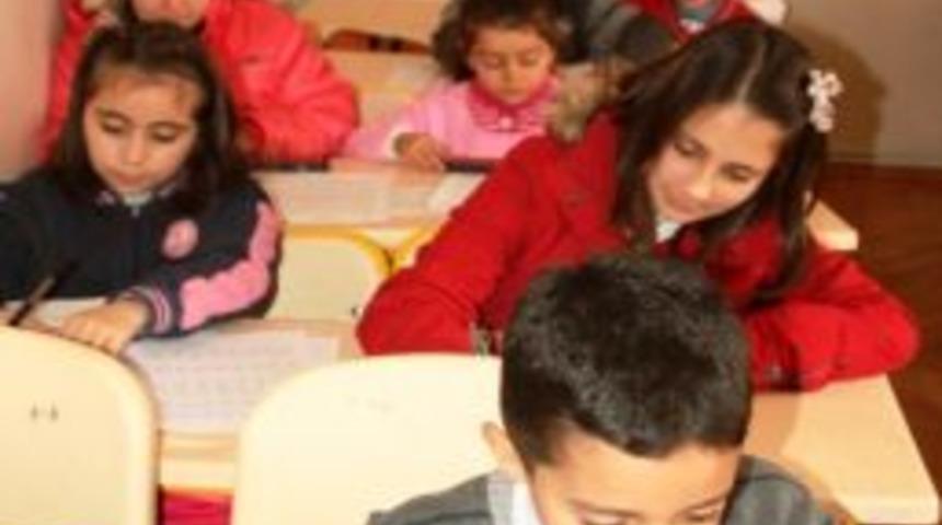 Van Menar Yeni D&uuml;nya Rekorlarına Hazırlanıyor