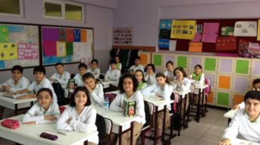 Nil Koleji&rsquo;nde Haftada 13 Saat İngilizce Dersi Veriliyor