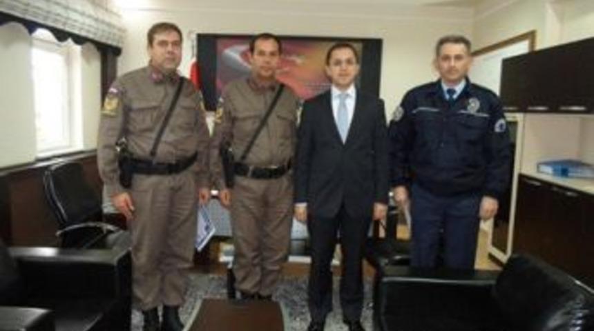 Sağ&rsquo;dan G&uuml;venlik G&uuml;&ccedil;lerine Teşekk&uuml;r