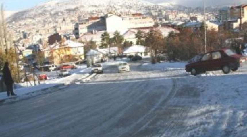 Yozgat Buz Pistine D&ouml;nd&uuml;