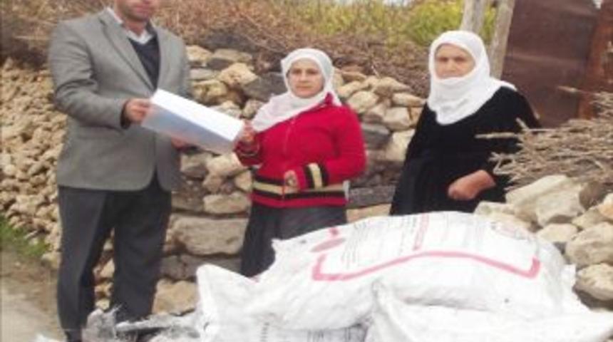 Silvan'da 4 Bin Aileye K&ouml;m&uuml;r Yardımı Dağıtımına Başlandı