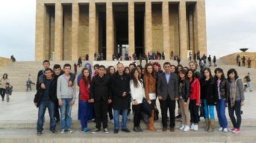 G&uuml;pg&uuml;poğlu Lisesi Ankara'ya Gezi D&uuml;zenledi