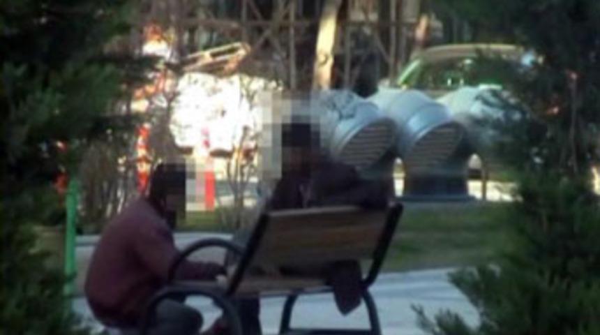 Y&uuml;rek par&ccedil;alayan yalvarış