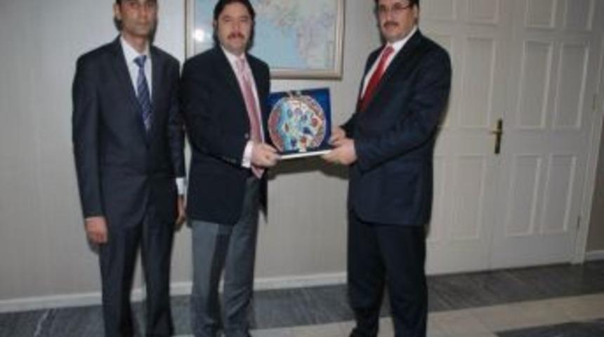 Aktif Eğitimciler Sendikasından Vali Şahin&rsquo;e Ziyaret