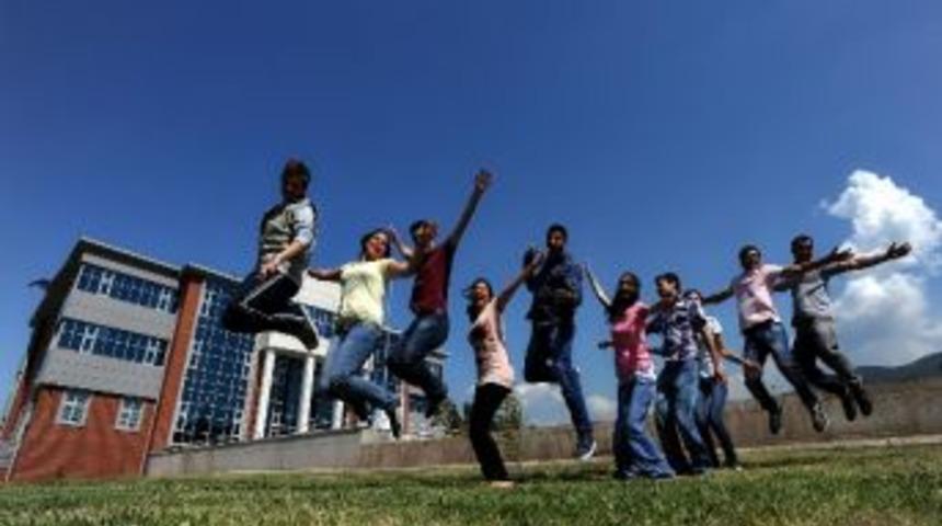 Ok&uuml; Sosyal Bilimler Enstit&uuml;s&uuml; Tezsiz Lisans&uuml;st&uuml; Eğitiminde Yeni D&ouml;nem