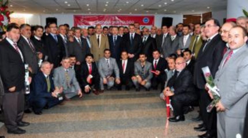 Yılın din adammlarına &ouml;d&uuml;l