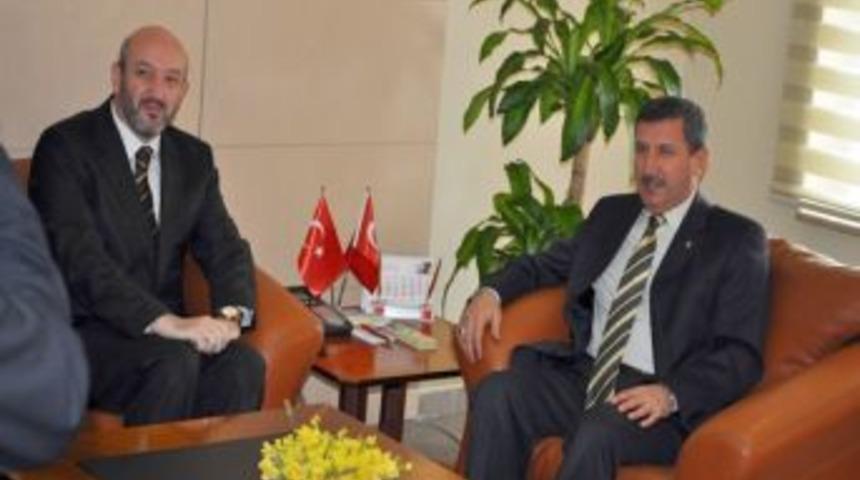 Avukatlardan Vali Yılmaz&rsquo;a Ziyaret