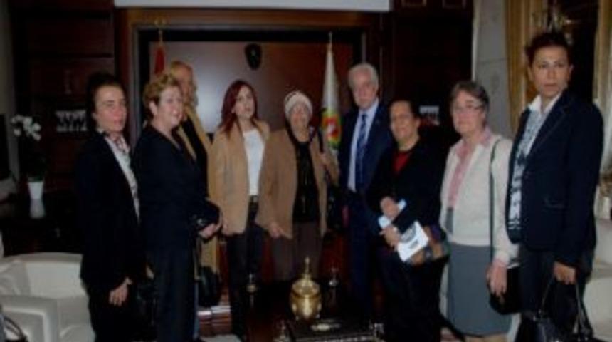 Kadın Derneklerinden Aldırmaz&rsquo;a Ziyaret