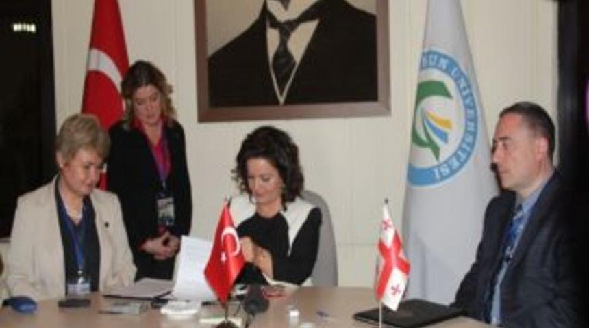 Giresun &Uuml;niversitesi Romanya Ve G&uuml;rcistan &Uuml;niversiteleriyle İşbirliği Protokol&uuml; İmzaladı