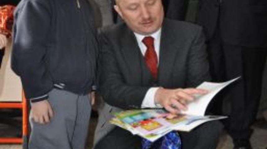 Vali Ko&ccedil;demir: T&uuml;rk D&uuml;nyası &Ccedil;ocukları Kukla Festivali'nde Kaynaşacak