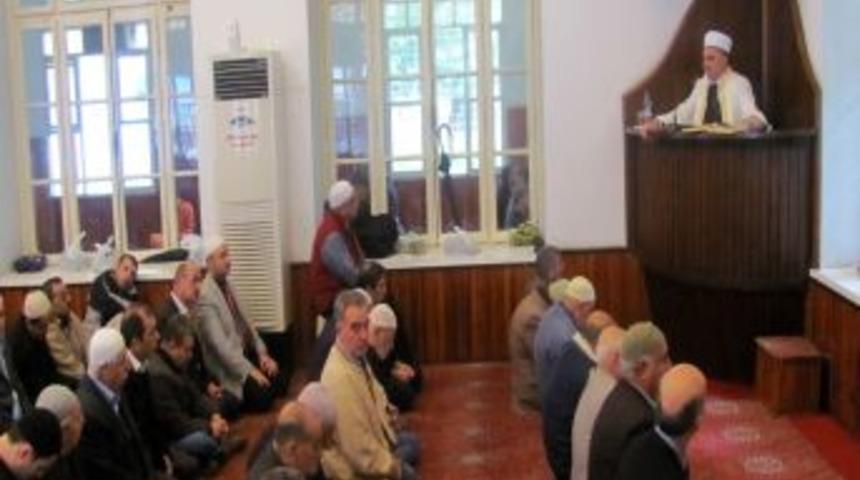 Mustafa Sungur Ağabey Adana&rsquo;da Dualarla Anıldı