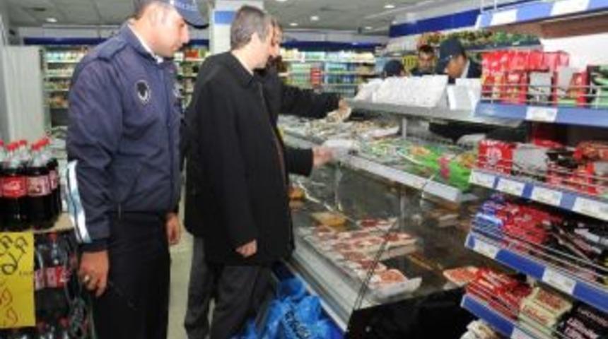 Başkan Tahmazoğlu&rsquo;ndan Lokanta, Simit&ccedil;i Ve Pastanelere Gece Denetimi