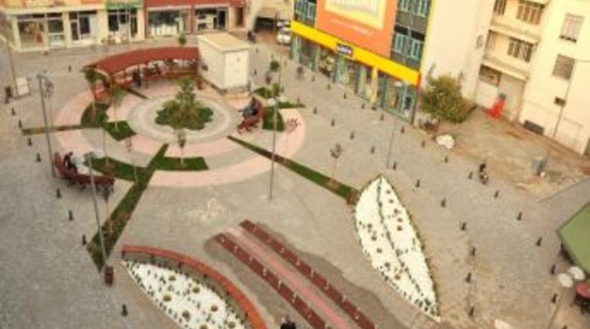 Asım Okur Parkı &Ccedil;alışmaları Tamamlandı