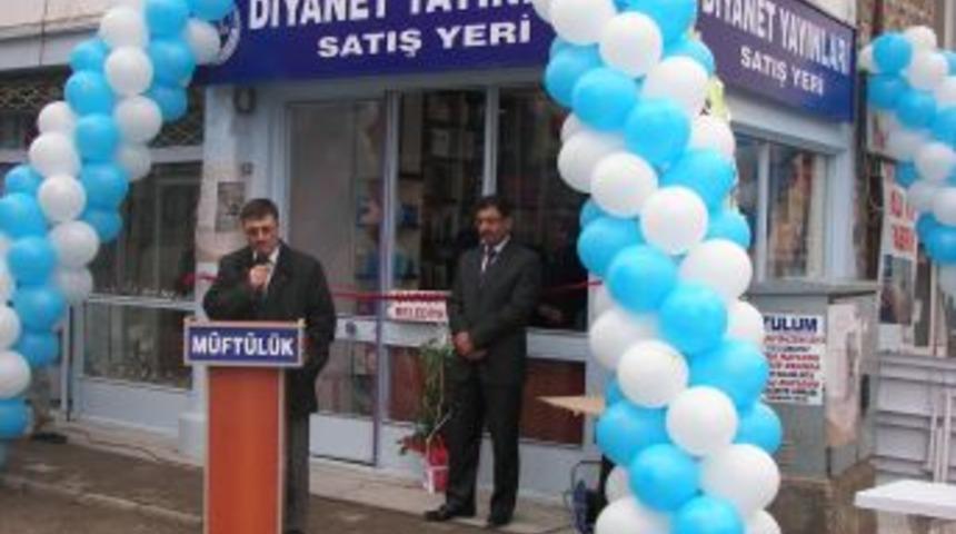 Şarkikaraağa&ccedil;'ta Diyanet Yayınları Satış Yeri Hizmete Girdi