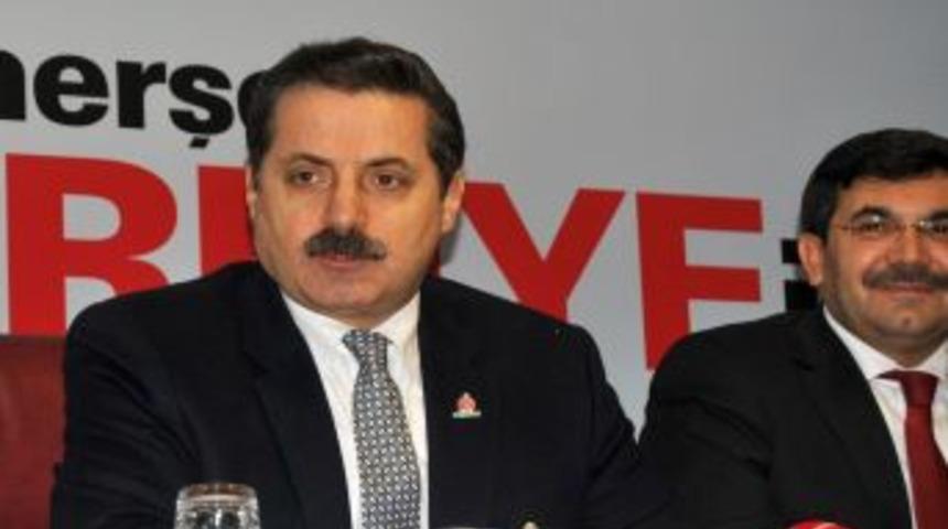 Bakan &Ccedil;elik: Muhalefet Belediyeleri Bizimle Diyalogda Zorlanıyor